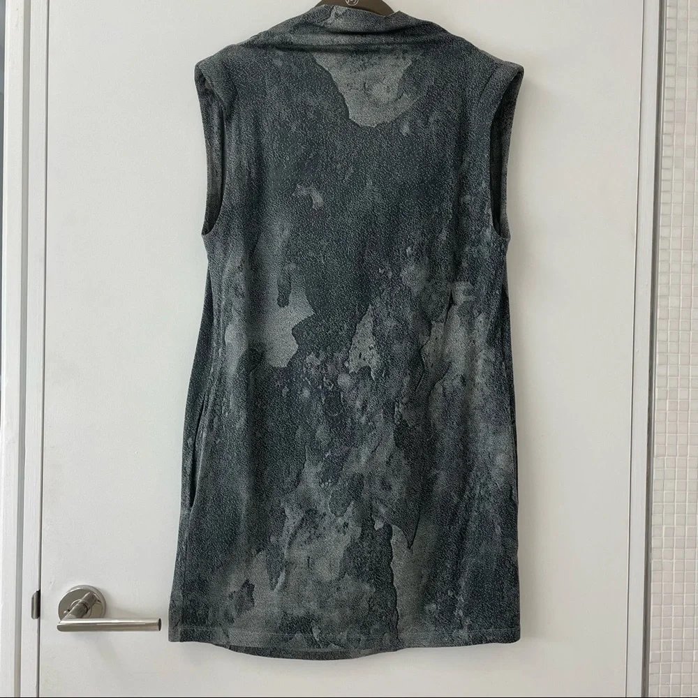 Whyred Mini Dress - Picture 3 of 3